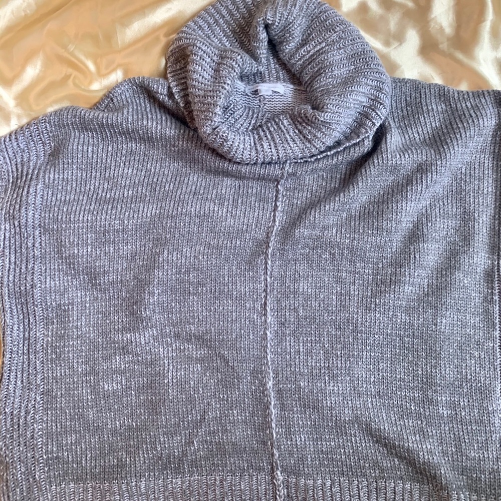 New York and company M gray turtleneck sweater